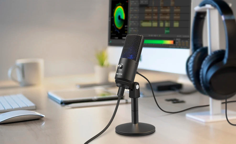 FIFINE K670B — Microfone USB com Controlo de Ganho para Podcast e Gravação