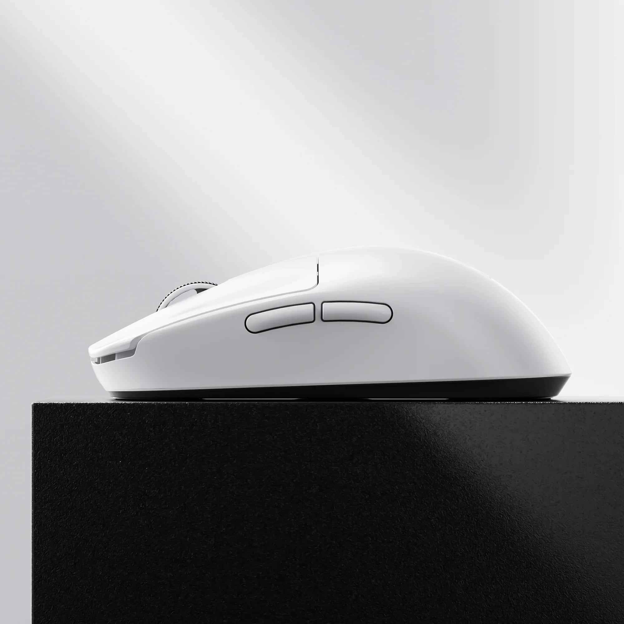 Rato MCHOSE L7 — PAW3395, 26K DPI, 39 g, Tri‑Mode, Dual 8K