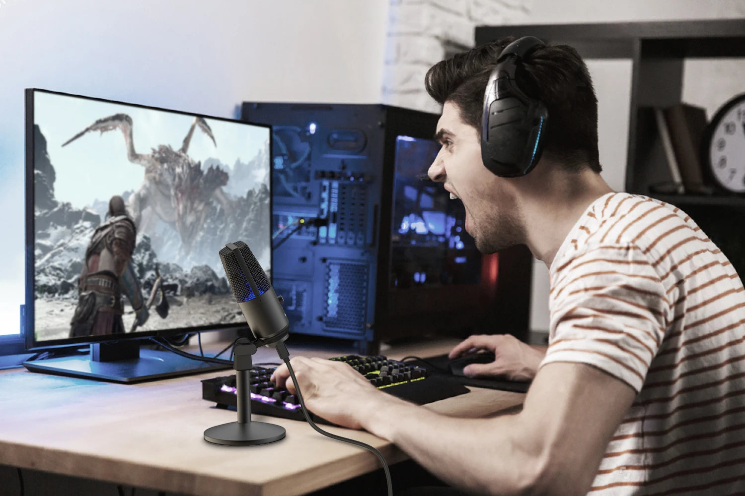 FIFINE K670B — Microfone USB com Controlo de Ganho para Podcast e Gravação