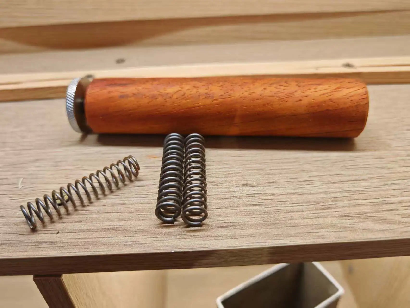 Fortalecedor de Polegar e Thenar em Alumínio — Hand Grip 3 Molas e Bastão Nylon