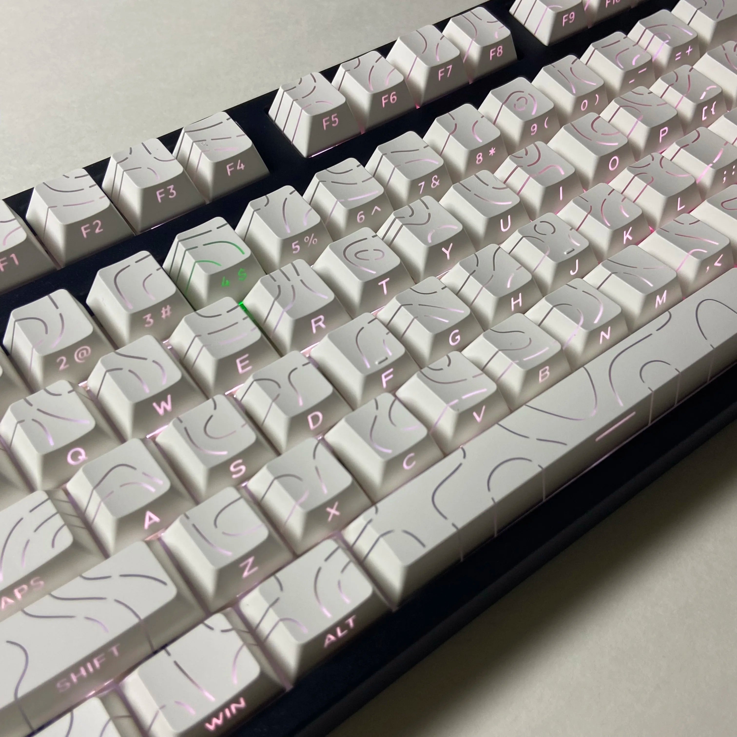 Line Gradient Side Shine Through Keycaps Cherry Profile PBT Custom Keycaps for 60% 65% 75% 96% 98% 100% Mechanical Keyboard